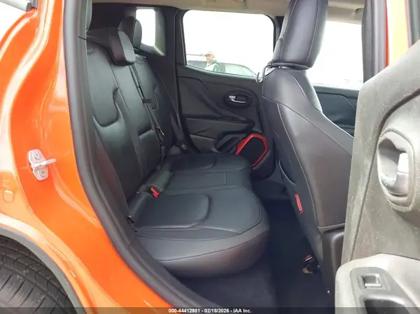 ZACCJBCT6GPD31665 2016 JEEP RENEGADE - Image 8