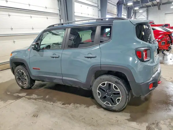 ZACCJBCT6GPD33268 2016 JEEP RENEGADE - Image 2