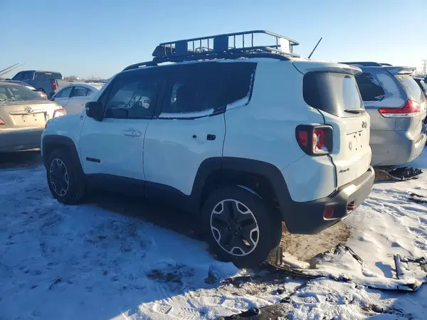 ZACCJBCT6GPD43833 2016 JEEP RENEGADE - Image 2