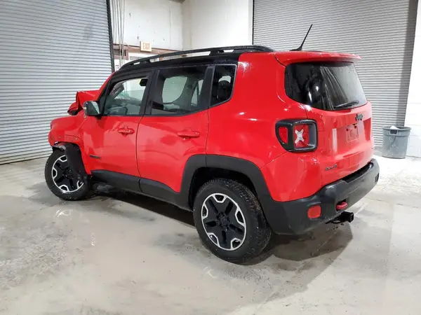 ZACCJBCT6GPD56971 2016 JEEP RENEGADE - Image 2