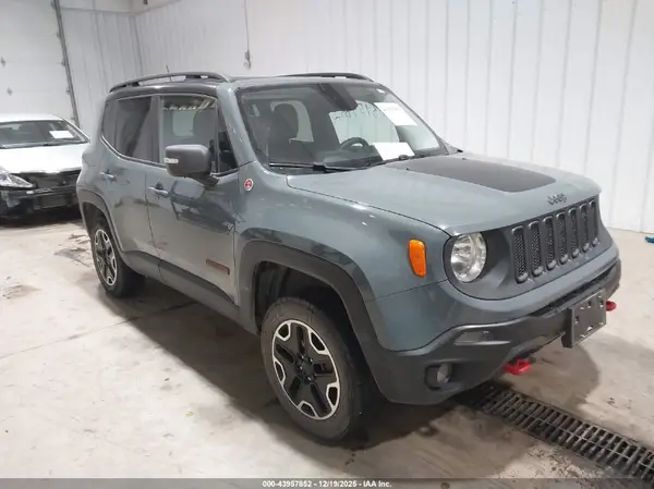 ZACCJBCT7GPC67751 2016 JEEP RENEGADE - Image 1