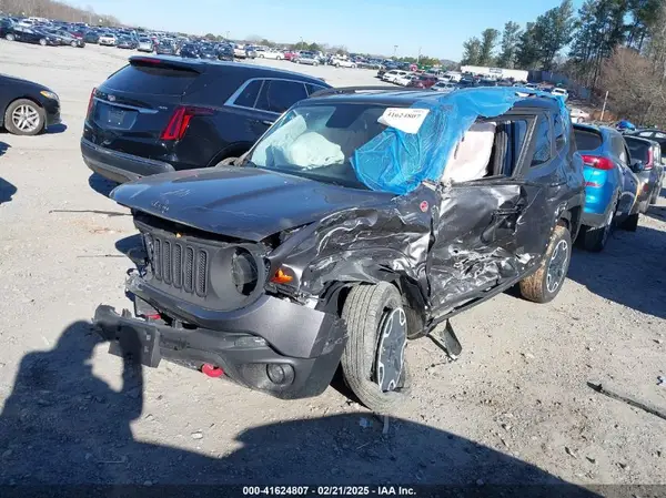 ZACCJBCT7GPC75753 2016 JEEP RENEGADE - Image 2