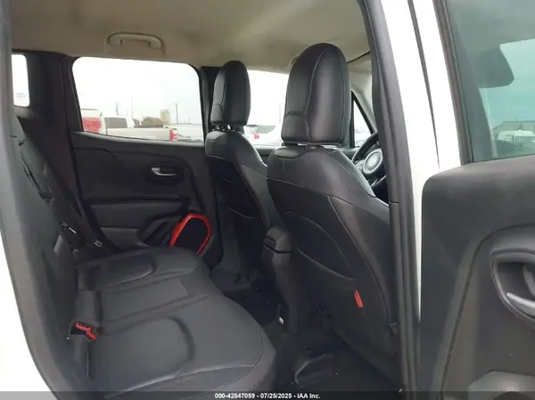ZACCJBCT7GPD02904 2016 JEEP RENEGADE - Image 8