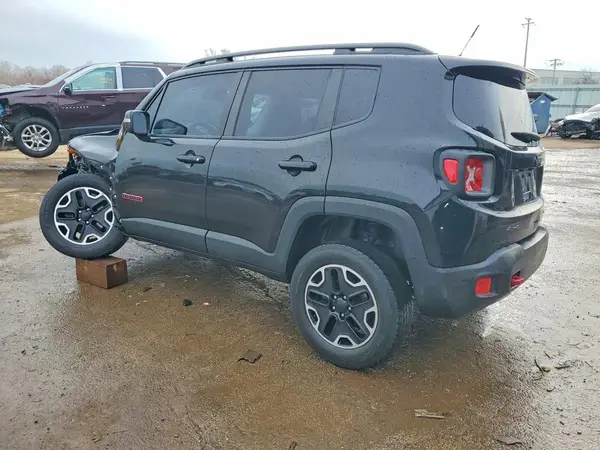 ZACCJBCT7GPD28614 2016 JEEP RENEGADE - Image 2
