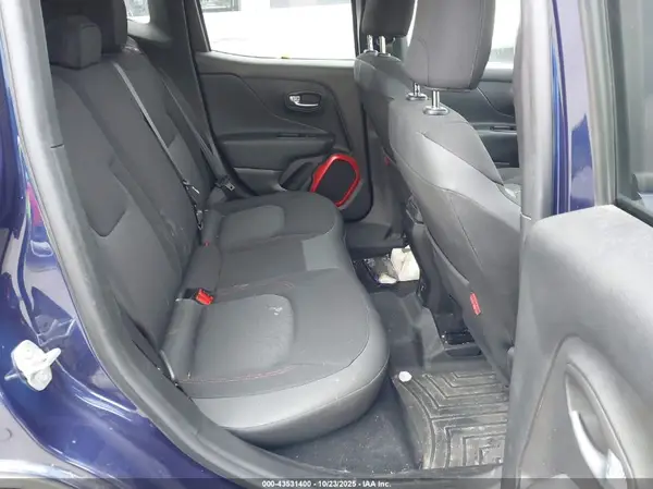 ZACCJBCT7GPD38625 2016 JEEP RENEGADE - Image 8