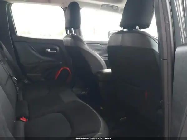 ZACCJBCT7GPD53366 2016 JEEP RENEGADE - Image 8