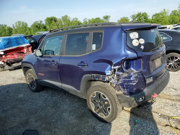 ZACCJBCT7GPD73018 2016 JEEP RENEGADE - Image 2