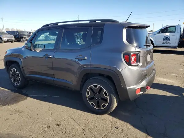 ZACCJBCT7GPD74590 2016 JEEP RENEGADE - Image 2