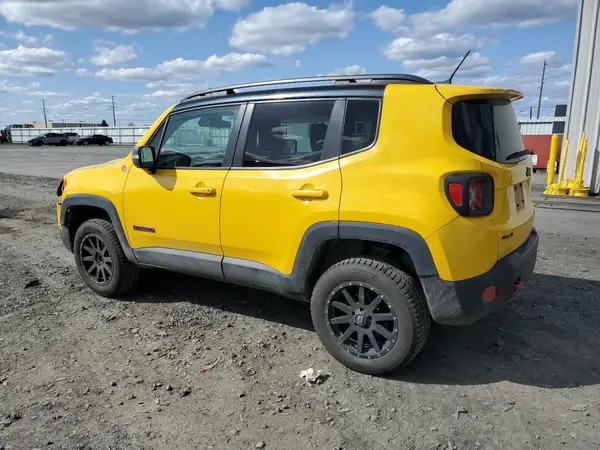 ZACCJBCT7GPD99778 2016 JEEP RENEGADE - Image 2