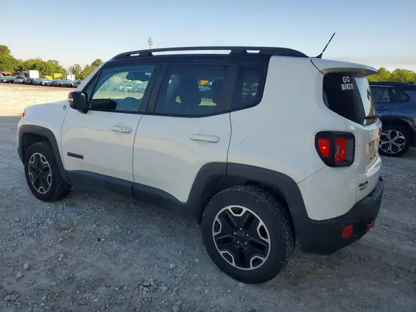 ZACCJBCT7GPE18829 2016 JEEP RENEGADE - Image 2
