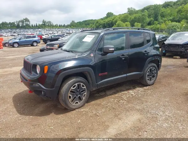 ZACCJBCT7GPE27420 2016 JEEP RENEGADE - Image 2