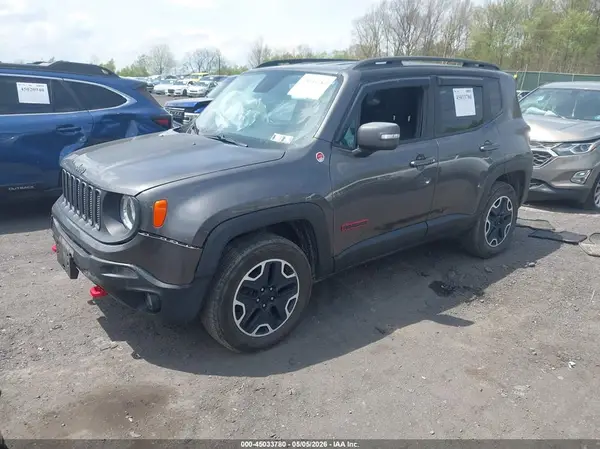 ZACCJBCT7GPE32150 2016 JEEP RENEGADE - Image 2