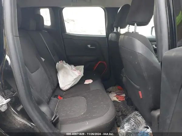 ZACCJBCT8GPC64938 2016 JEEP RENEGADE - Image 8