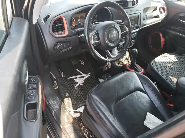 ZACCJBCT8GPC66821 2016 JEEP RENEGADE - Image 8