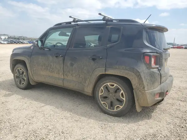 ZACCJBCT8GPC74773 2016 JEEP RENEGADE - Image 2