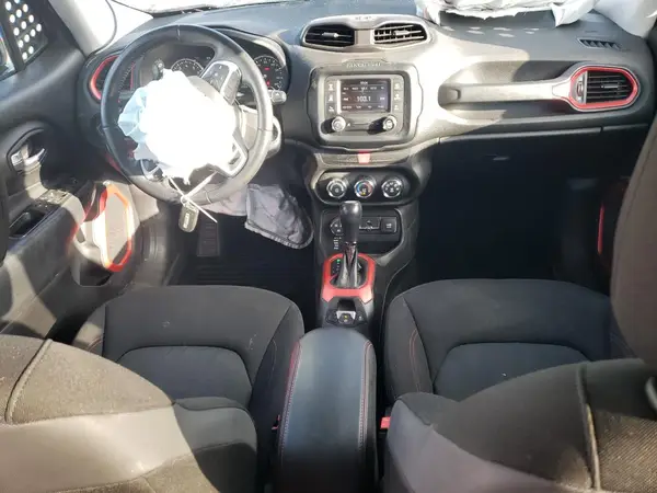 ZACCJBCT8GPC76006 2016 JEEP RENEGADE - Image 8