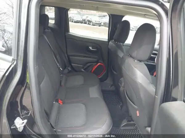 ZACCJBCT8GPC79827 2016 JEEP RENEGADE - Image 8