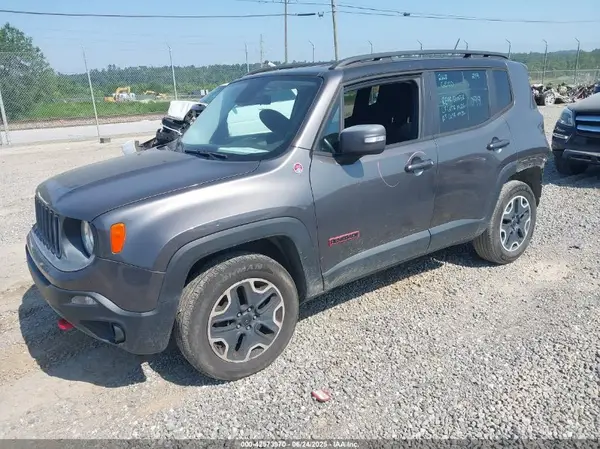 ZACCJBCT8GPC85482 2016 JEEP RENEGADE - Image 2