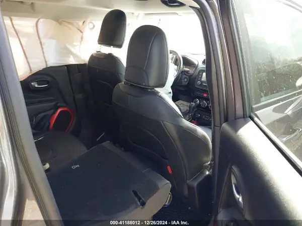 ZACCJBCT8GPD16665 2016 JEEP RENEGADE - Image 8