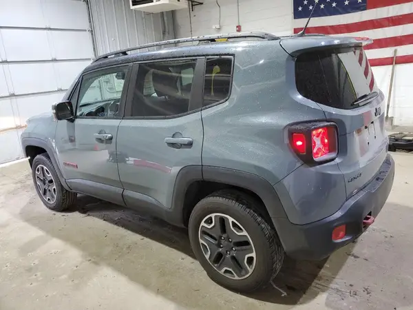 ZACCJBCT8GPD19257 2016 JEEP RENEGADE - Image 2