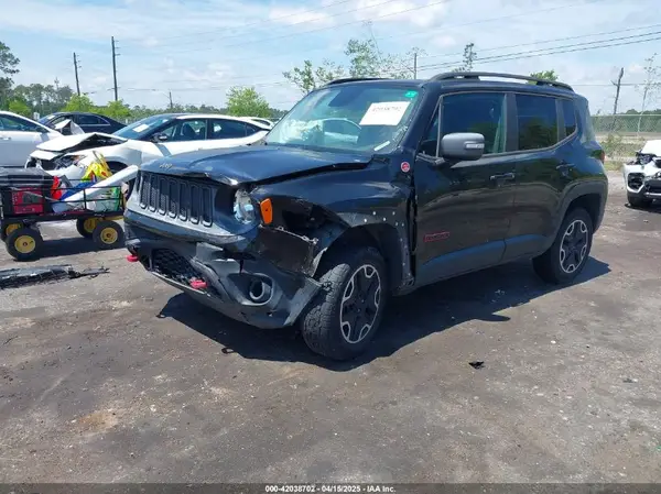 ZACCJBCT8GPD22384 2016 JEEP RENEGADE - Image 2