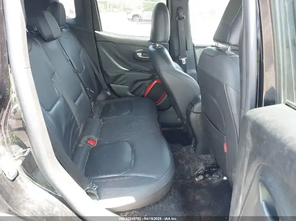 ZACCJBCT8GPD22384 2016 JEEP RENEGADE - Image 8