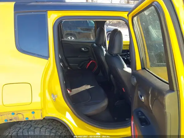 ZACCJBCT8GPD56101 2016 JEEP RENEGADE - Image 8