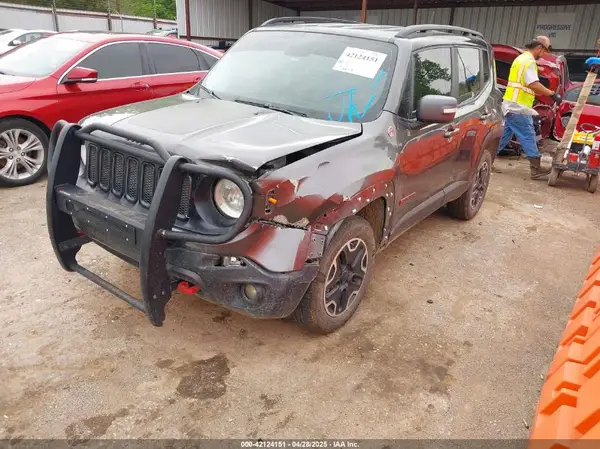 ZACCJBCT8GPD58222 2016 JEEP RENEGADE - Image 2