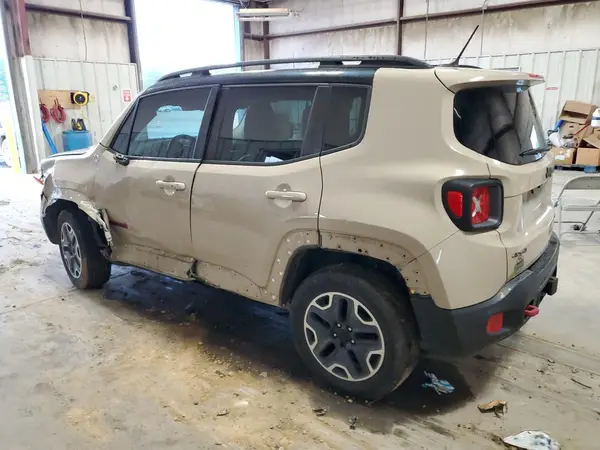 ZACCJBCT8GPD65641 2016 JEEP RENEGADE - Image 2