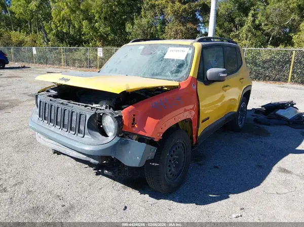 ZACCJBCT8GPD66501 2016 JEEP RENEGADE - Image 2