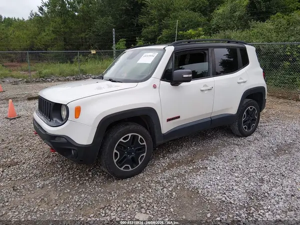 ZACCJBCT8GPD74937 2016 JEEP RENEGADE - Image 2