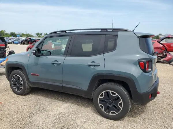 ZACCJBCT8GPD92757 2016 JEEP RENEGADE - Image 2