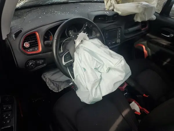 ZACCJBCT8GPE01120 2016 JEEP RENEGADE - Image 8