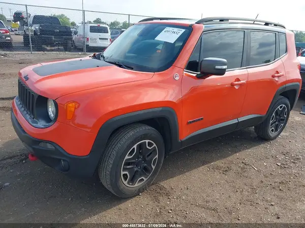 ZACCJBCT8GPE27555 2016 JEEP RENEGADE - Image 2