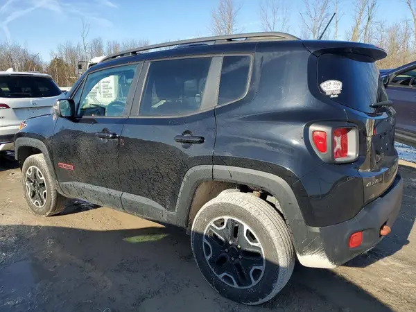 ZACCJBCT8GPE35235 2016 JEEP RENEGADE - Image 2