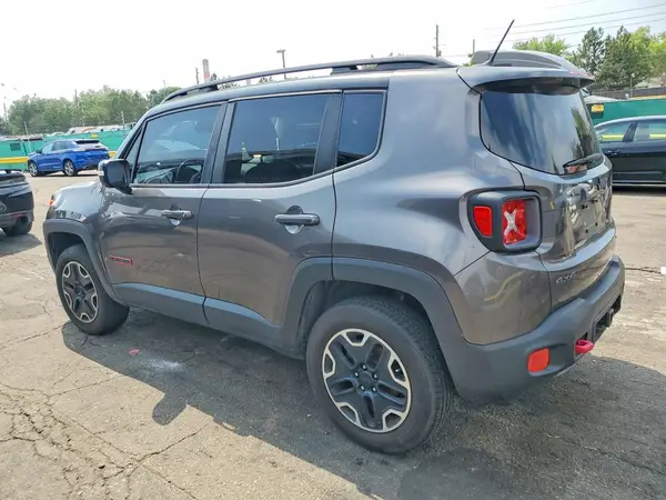 ZACCJBCT9GPC62910 2016 JEEP RENEGADE - Image 2