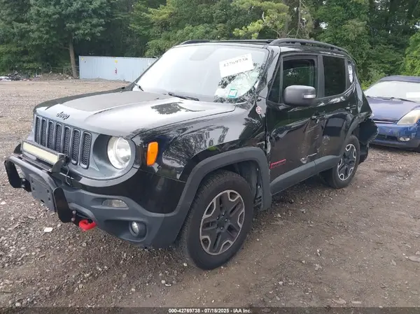 ZACCJBCT9GPC96250 2016 JEEP RENEGADE - Image 2