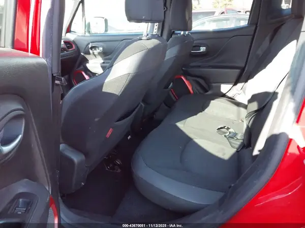 ZACCJBCT9GPD23608 2016 JEEP RENEGADE - Image 8