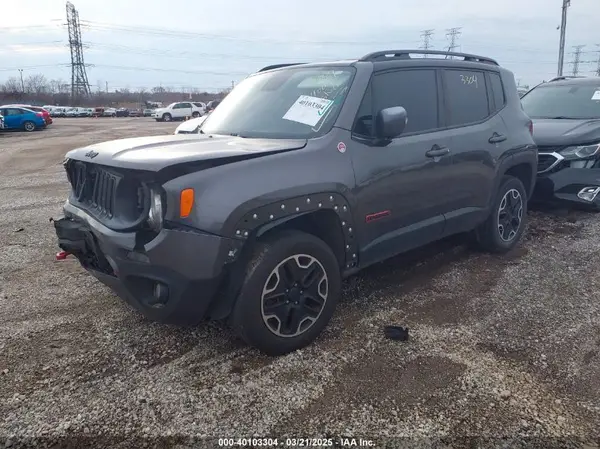 ZACCJBCT9GPD26900 2016 JEEP RENEGADE - Image 2