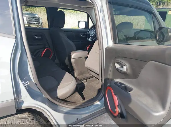 ZACCJBCT9GPD48041 2016 JEEP RENEGADE - Image 8