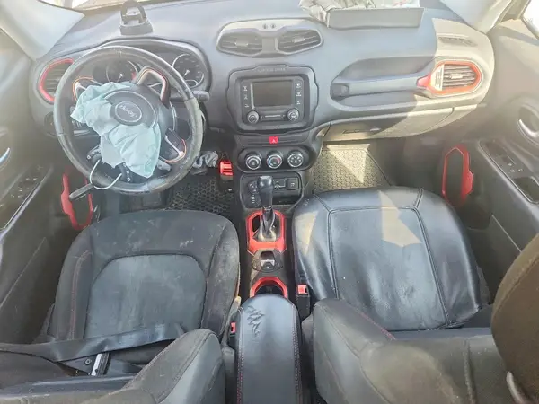 ZACCJBCT9GPD68743 2016 JEEP RENEGADE - Image 8