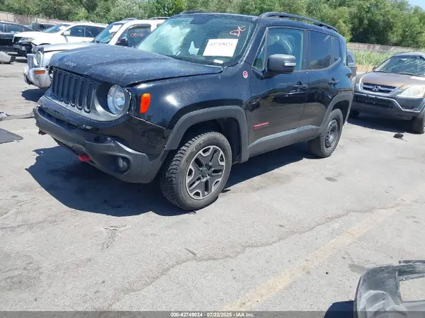 ZACCJBCT9GPD71299 2016 JEEP RENEGADE - Image 2