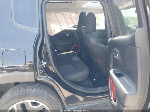 ZACCJBCT9GPD71299 2016 JEEP RENEGADE - Image 8