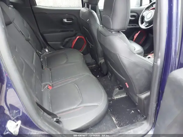 ZACCJBCT9GPD85302 2016 JEEP RENEGADE - Image 8