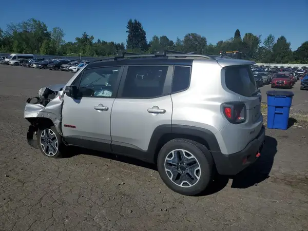 ZACCJBCT9GPE09906 2016 JEEP RENEGADE - Image 2