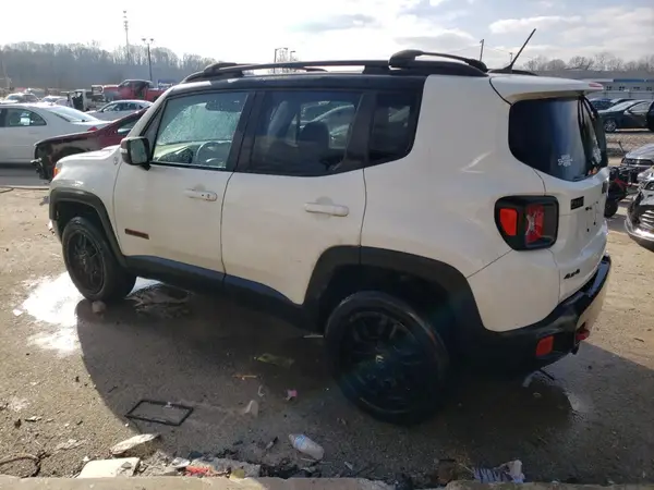 ZACCJBCT9GPE34367 2016 JEEP RENEGADE - Image 2