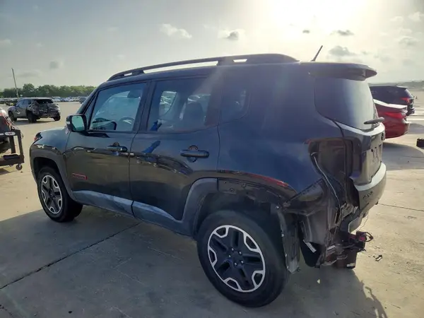ZACCJBCTXGPC94183 2016 JEEP RENEGADE - Image 2