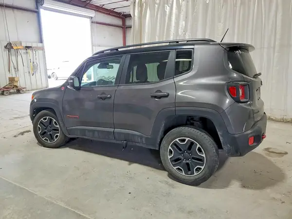 ZACCJBCTXGPC97259 2016 JEEP RENEGADE - Image 2