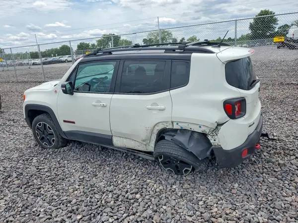 ZACCJBCTXGPD04632 2016 JEEP RENEGADE - Image 2