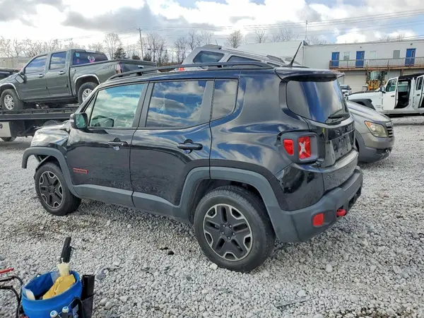 ZACCJBCTXGPD24458 2016 JEEP RENEGADE - Image 2